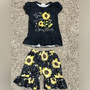 Sunflower Ruffle Short Set, size 6-12 months